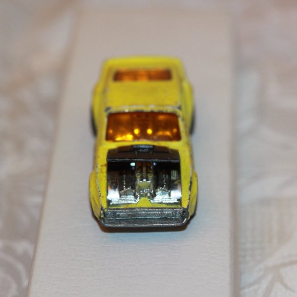 Matchbox Lesney Superfast Series Ford Boss Mustang No. 44  Yellow 1972 - Picture 2 of 5